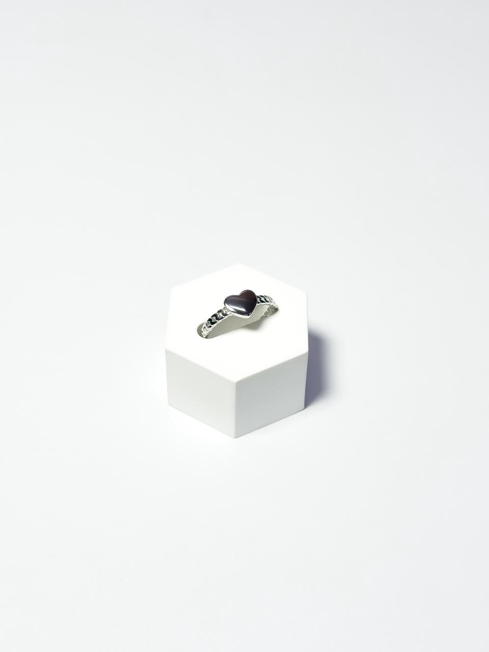 خاتم بالفضة