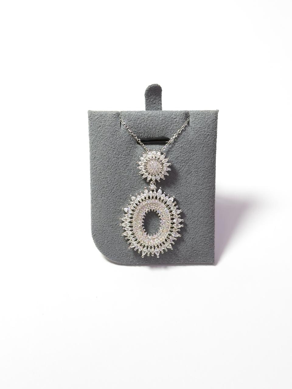 قلادة بالفضة