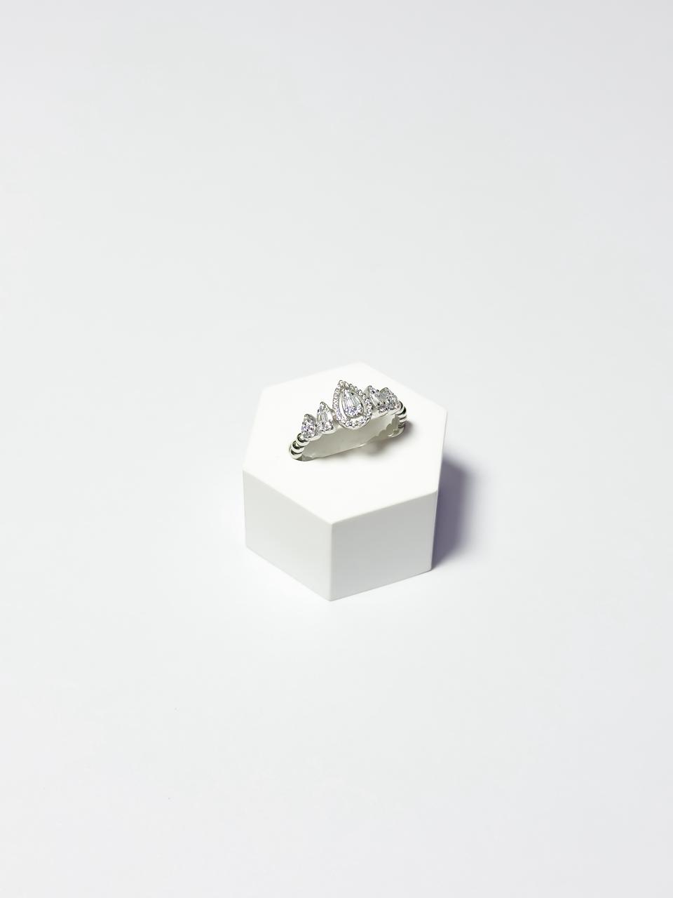 خاتم بالفضة